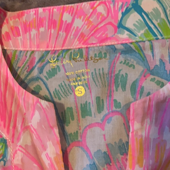 💕Host Pick 💕Lilly Pulitzer Amelia island tunic oh shello - Picture 3 of 4